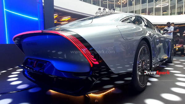 ఒక్క ఛార్జ్‌తో 1000 కిమీ కంటే ఎక్కువ రేంజ్ అందించే మెర్సిడెస్ బెంజ్ విజన్ EQXX