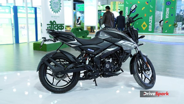 2023 ఆటో ఎక్స్‌పోలో కనిపించిన ఫ్లెక్స్-ఫ్యూయెల్ బైకులు - ఇక్కడ చూడండి