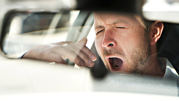 రాత్రి పూట డ్రైవింగ్ చేసేవారి కోసం ప్రత్యేకం - టిప్స్