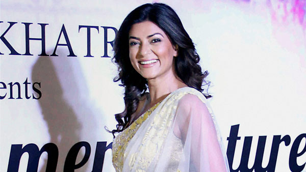 మాజీ విశ్వ సుందరి 'సుస్మితా సేన్' మనసు దోచిన లగ్జరీ కారు