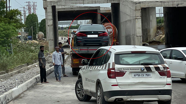 BMW-Car-stuck-in-Water