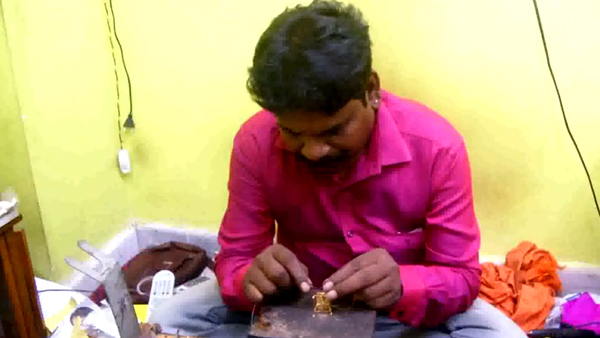 Miniature artist made vikram lander with gold Miniature artist made vikram lander with gold