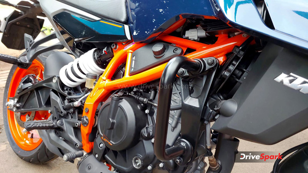 2024-KTM-390-Duke