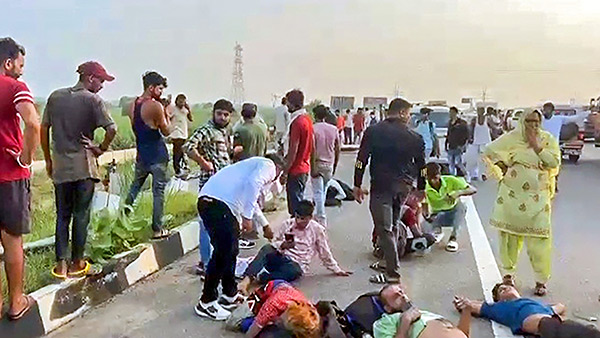 RTC Bus falls from Delhi Meerut expressway