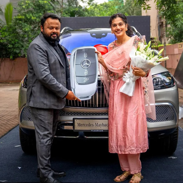 Taapsee pannu mercedes maybach gls 600 SUV