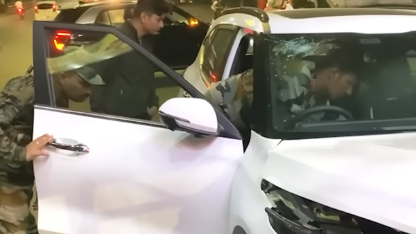 Facelifted kia seltos crashed in jabalpur