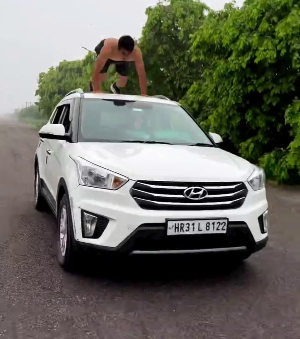 Dangerous stunts driverless hyundai creta