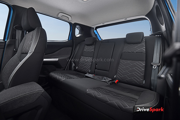 Nissan-Magnite-EZ-Shift-AMT-Version