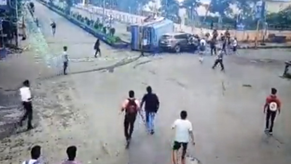 Bus-Jumps-Signal-And-Hits-Car Bus-Jumps-Signal-And-Hits-Car