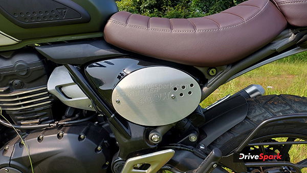 Triumph-Scrambler-400-X