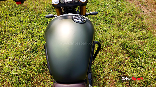 Triumph-Scrambler-400-X