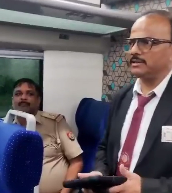 Police-Inspector-In-Vande-Bharat-Without-Ticket