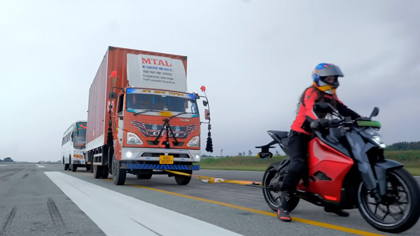 Ultraviolette-F77-Electric-Bike-Pulling-Bus-And-Truck