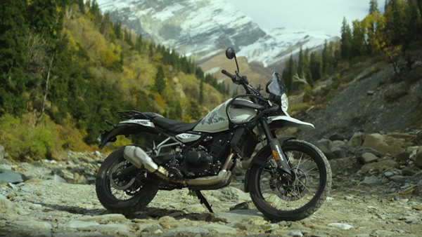 Royal-Enfield-Himalayan-452