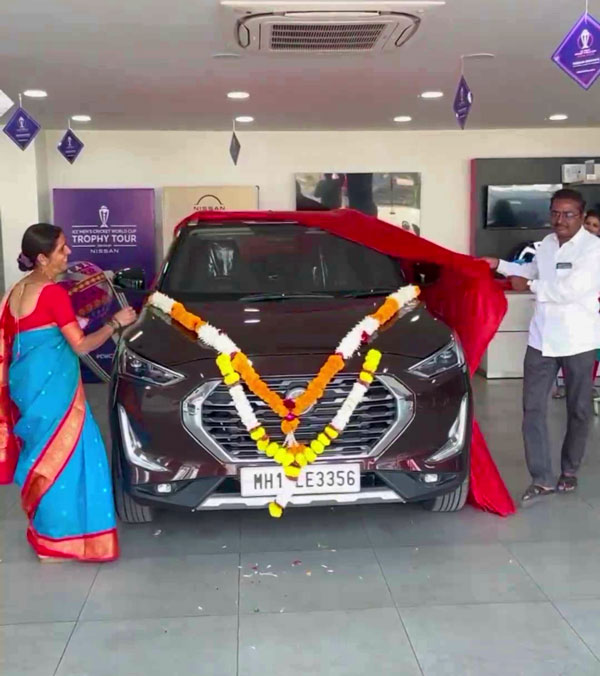 Nissan-Magnite-Gift-To-Dad