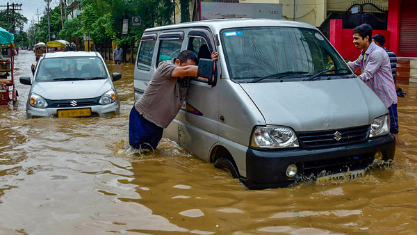 Car-Engine-Floods