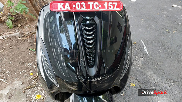 New-Bajaj-Chetak-Premium-Electric-Scooter 