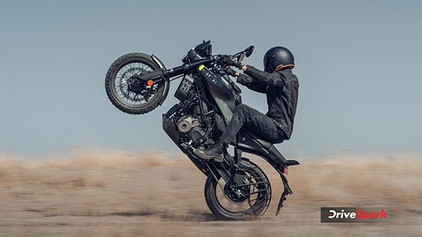 2024 Husqvarna-Svartpilen-401-Design-Features-Performance-Full Review