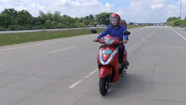 low price electric scooters available in india