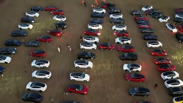 Ayodhya-Ram-Mandir-Tesla-Car-Rally