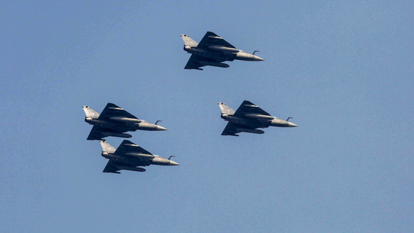 Republic-Day-Parade-Tejas-C2-295-51-Planes