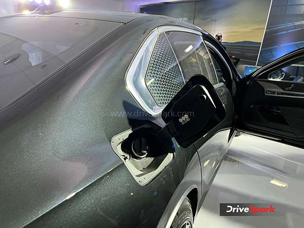 BMW-7-Series-Protection-Unveil