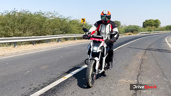 Matter-Aera-5000+-Design-Features-Battery-Range-Full-Review-Video