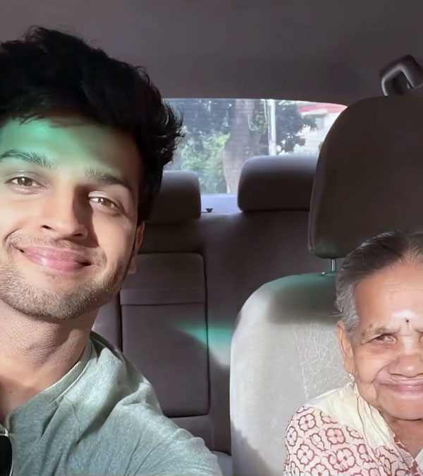 Grandma-And-Grandson-Long-Drive