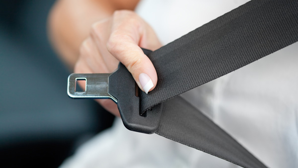 Rear-Seat-Belt-Alarm-In-Cars-Mandatory