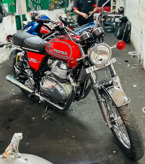 Royal Enfield Interceptor 650 Bike Modified