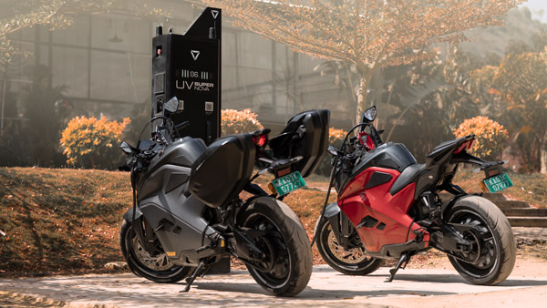 Ultraviolette-SUPERNOVA-DC-Fast-Charging-Stations