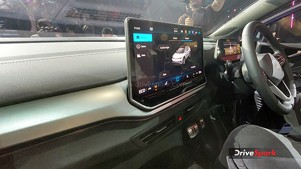 Volkswagen-ID 4-New-Electric-Car-Showcased