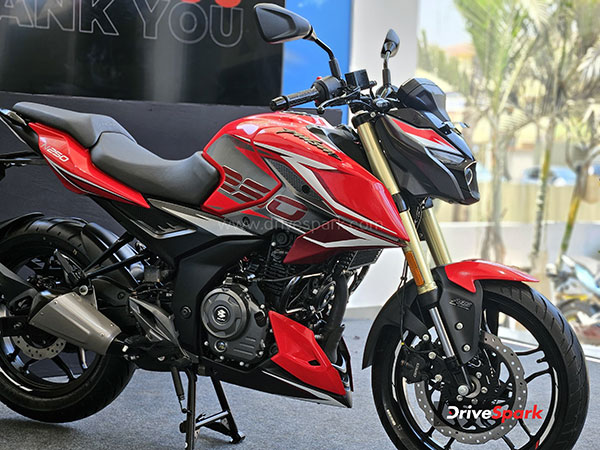 2024-Bajaj-Pulsar-N250-Launch