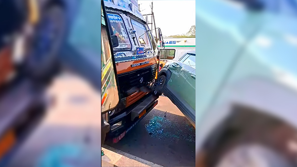 Hyundai-Exter-Accident