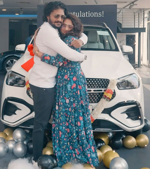 Vasishta Simha Buys Mercedes Benz GLE 450d