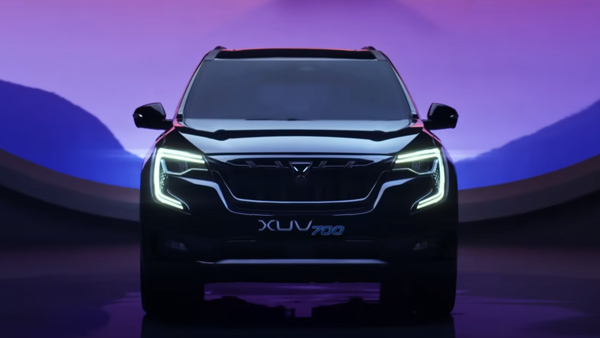 Mahindra XUV700 Front Design