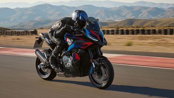 New-BMW-M-1000-XR-Launched-In-India
