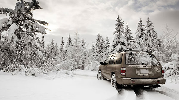 Car-Engine-Troubles-In-Winter