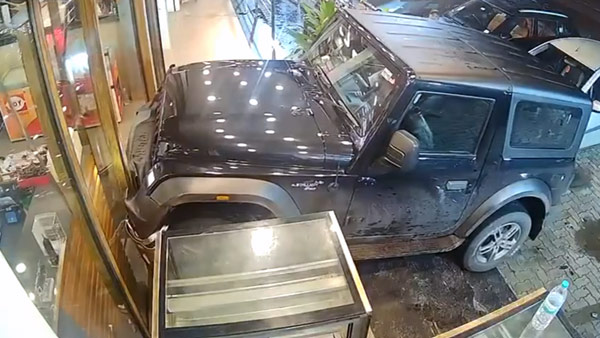 Mahindra-Thar-Accident-In-Kerala