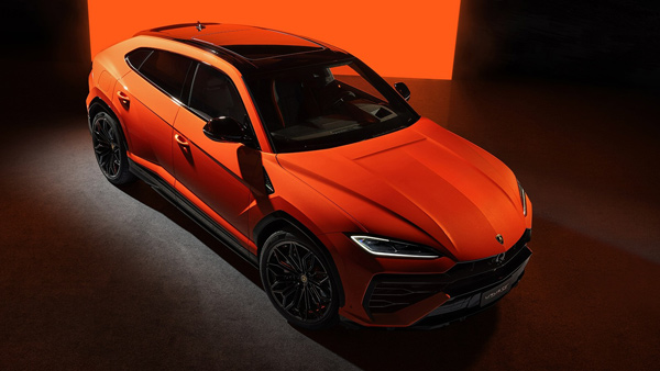 Lamborghini Urus SE Hybrid Front Profile