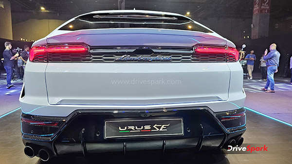 Lamborghini-Urus-SE-Rear-Design