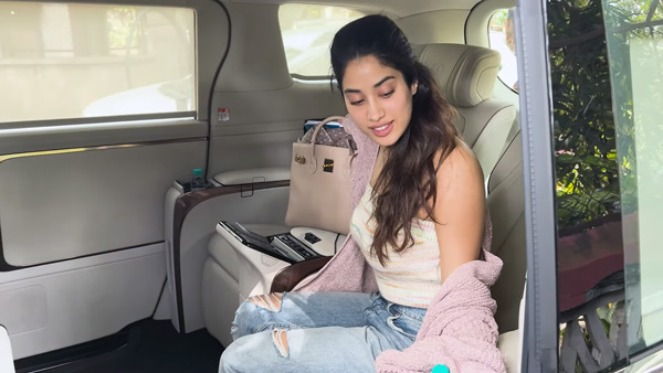 Janhvi Kapoor Luxury Car