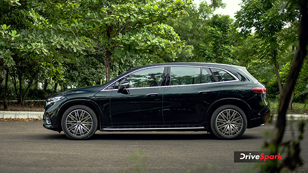 2024 Mercedes EQS SUV Side Design