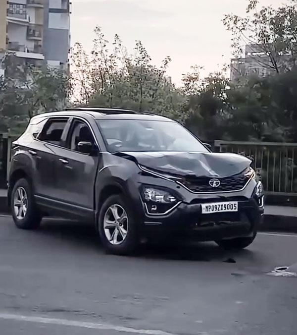 Tata Harrier Mahindra Scorpio N Accident