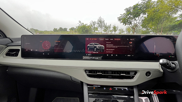 Mahindra XEV 9e Infotainment