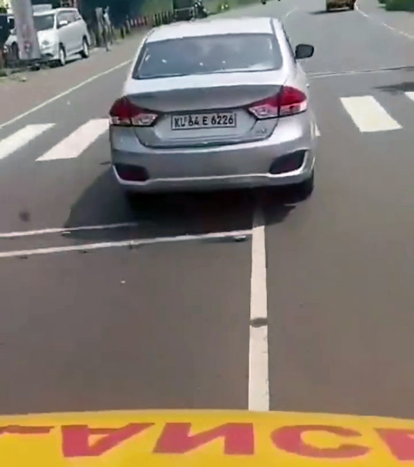 Maruti Suzuki Ciaz Driver Fined 2 5 Lakh