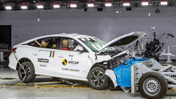 Electric Cars Vs ICE Cars in Safety