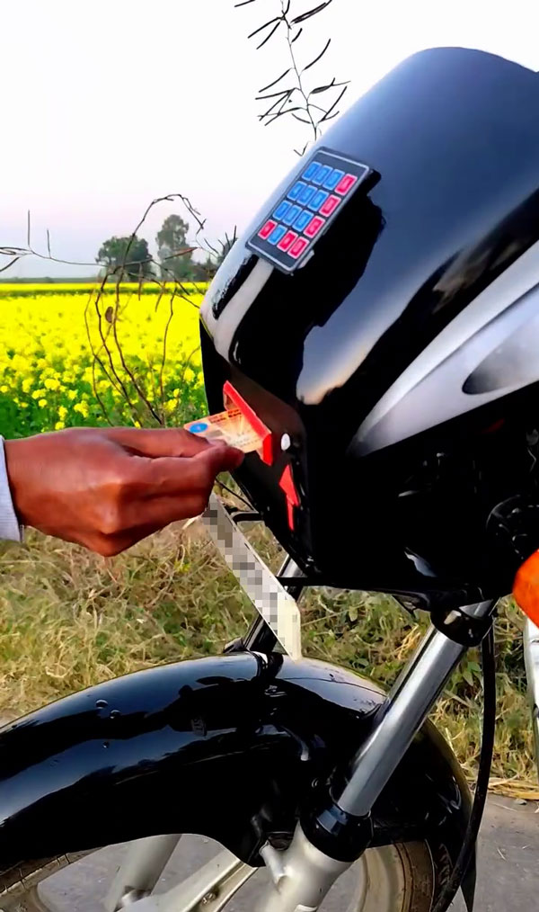 Hero Splendor Bike as ATM Card