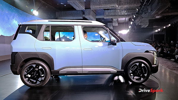 Kia Syros Suv Petrol Model