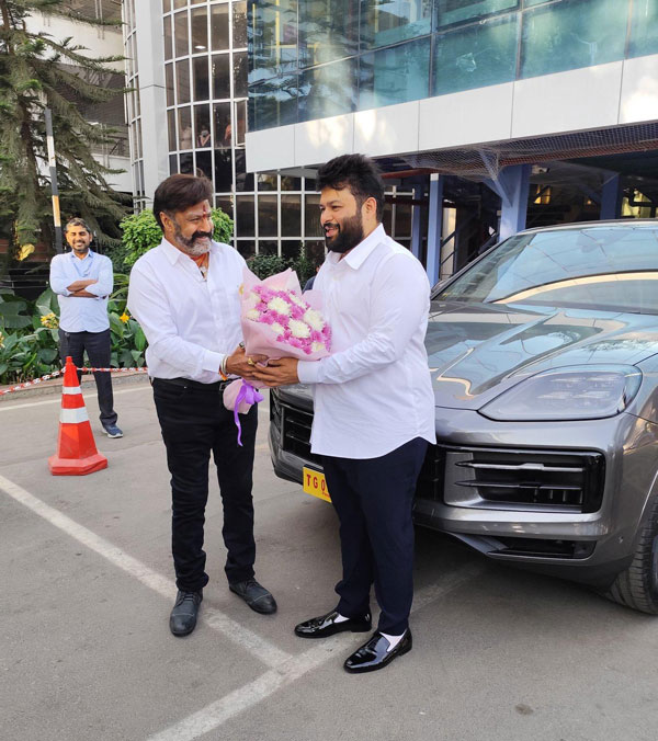 Balakrishna Gifts Thaman